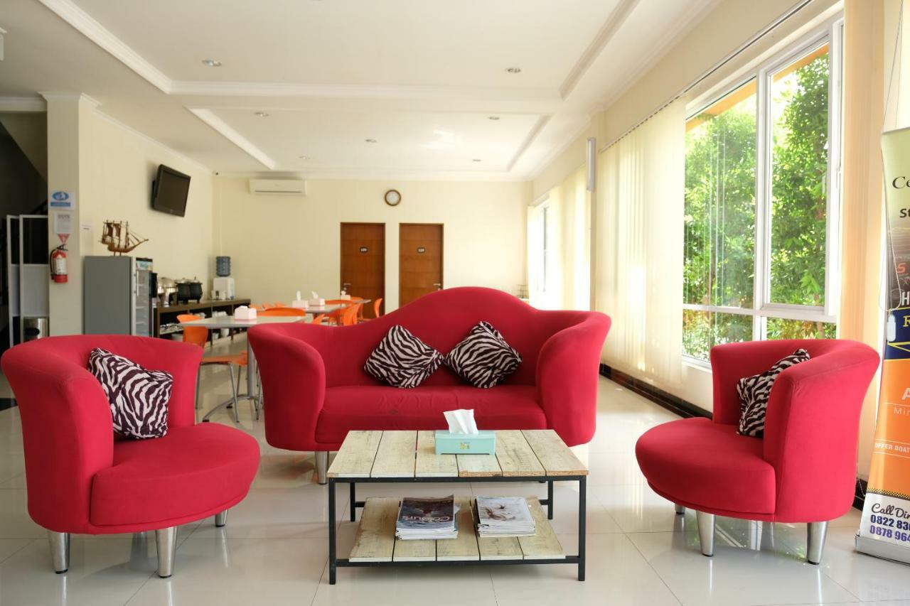 Oyo 1616 Hotel Central City 2 Tanjung Pandan Dış mekan fotoğraf